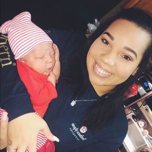 Meet your Posher, Ashlyn